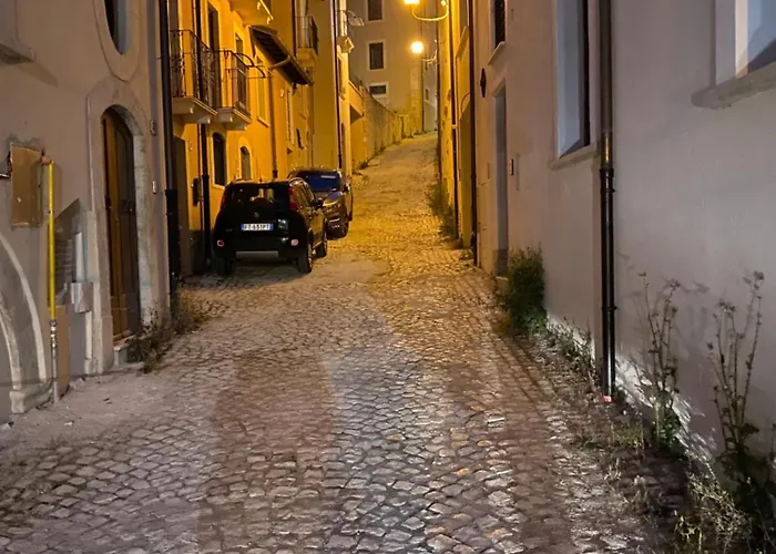Piccola Dimora Arco Ricci Vakantiehuis LʼAquila